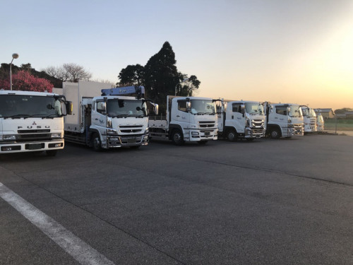 ウイ株式会社