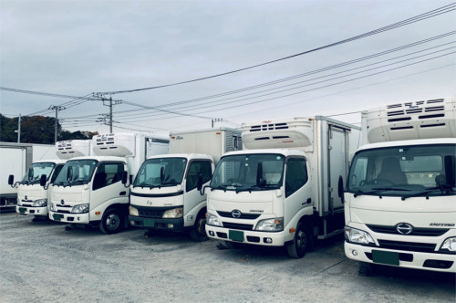 株式株式会社